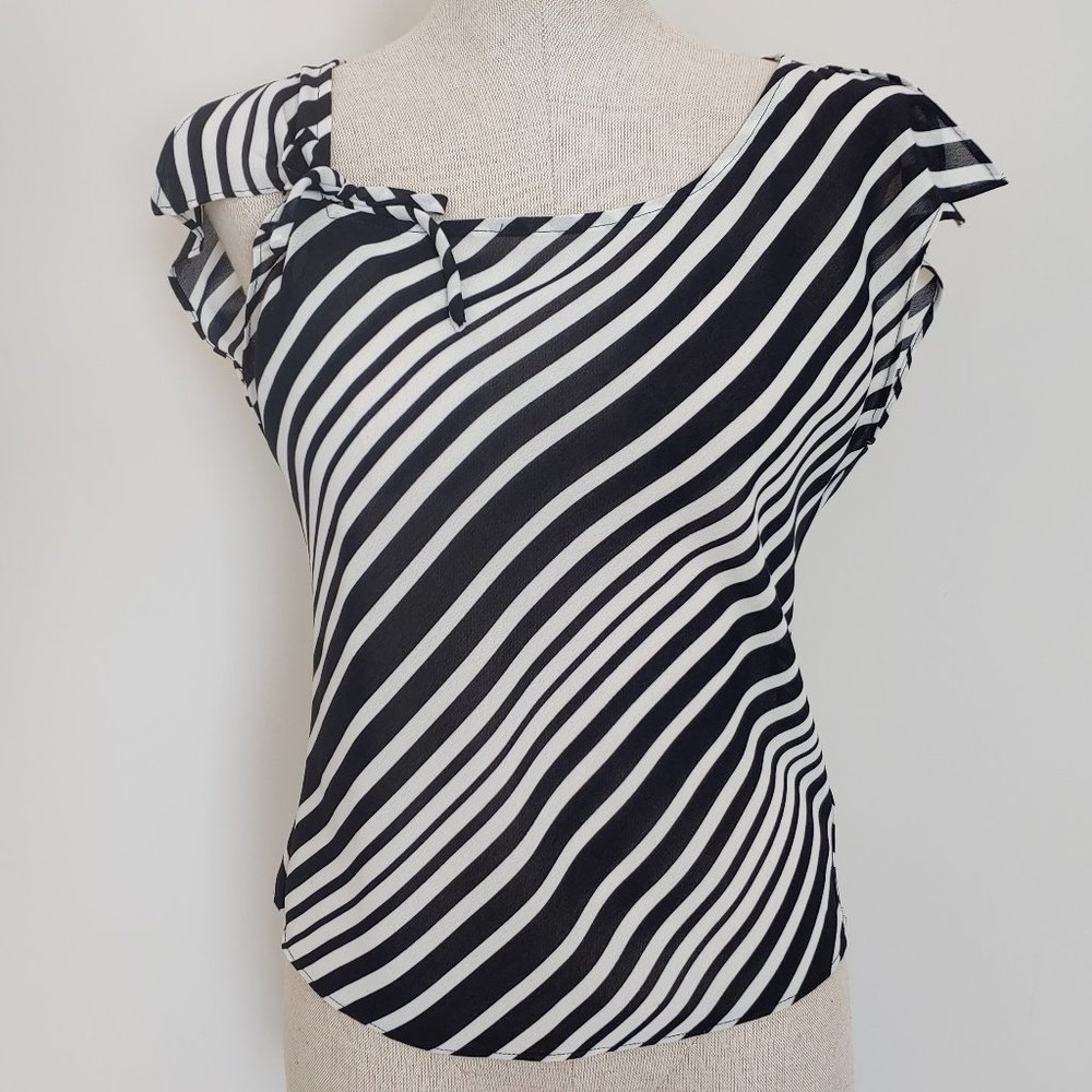 NY& Co Sheer Striped split cap sleeve blouse XS